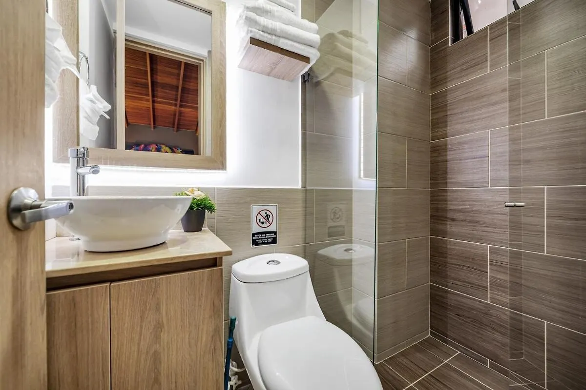 Dazzling Apartment Con Aire Acondicionado Envigado 0*,  Colombia